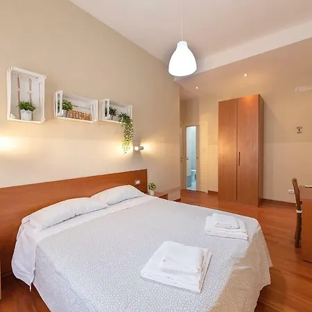 招待所 Monaco Catanzaro