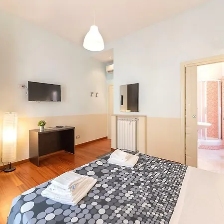 招待所 Monaco Catanzaro