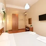 Monaco Catanzaro ゲストハウス 3*